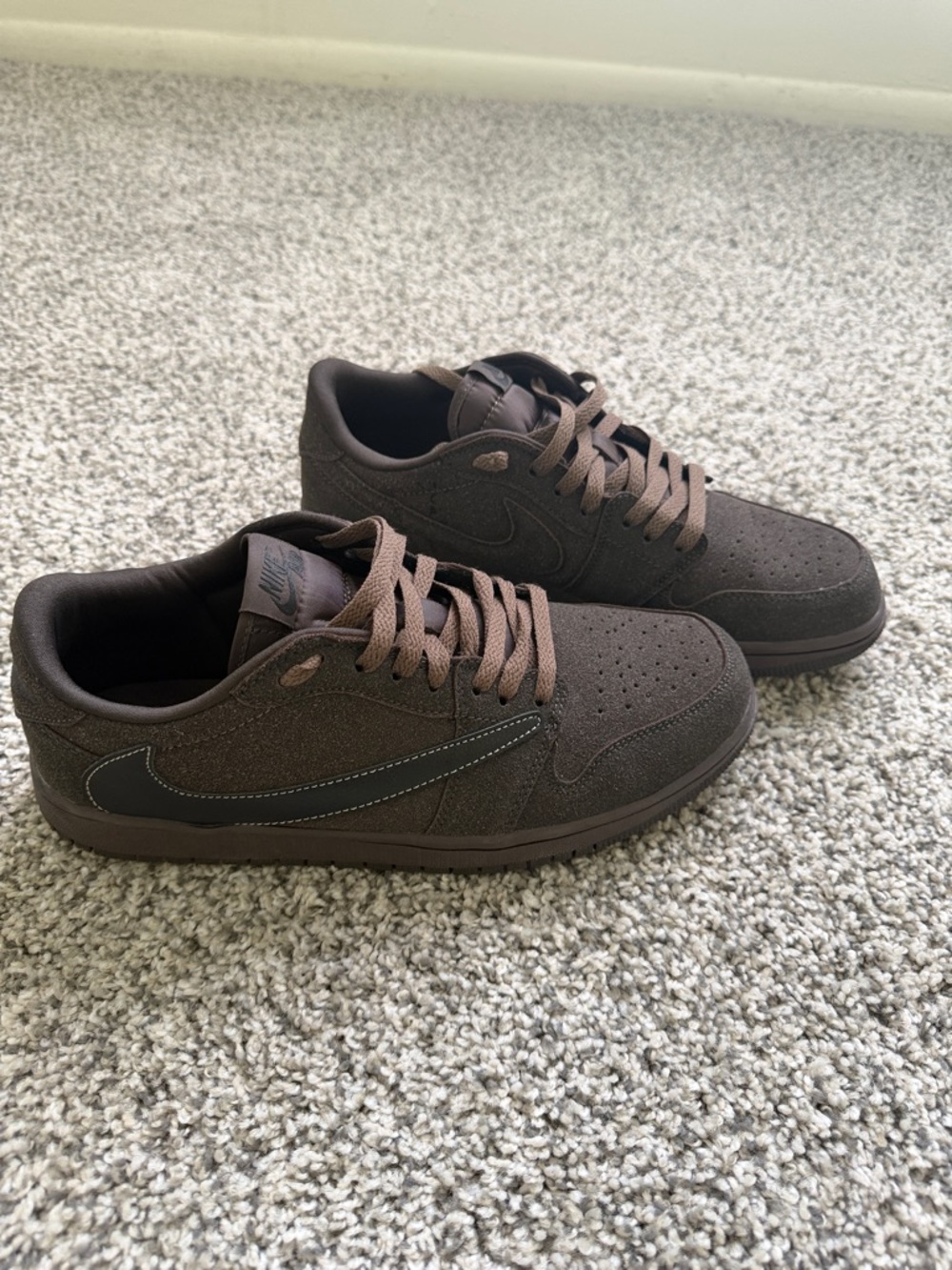 Nike Men’s Low-Top Sneakers - Chocolate Brown